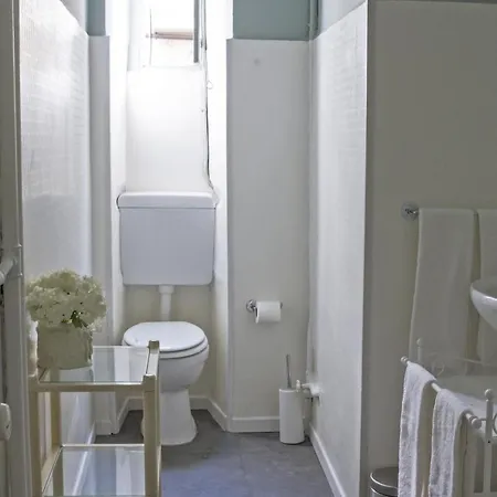 Liberty Two-room In Porta Venezia Apartment Milan